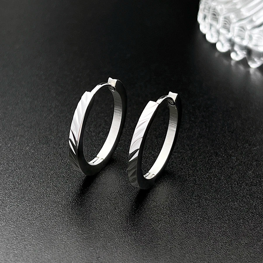 1 Pair of Silver Creole Round Large Hoop Earrings Women's Large Stainless Steel Hoop Earrings with Smooth and Beautiful Cut eari